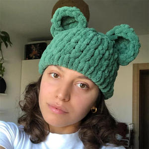Gorros de Ganchillo Hechos a Mano al por Mayor, de Alta Calidad, Lindos, de Acrílico, con Diseños Comunes, Modernos, para Otoño e Invierno, Unisex, para Adultos - Product Image 4