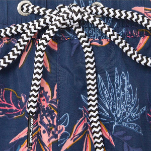 กางเกงขาสั้นชายหาดสำหรับผู้ชายกางเกงขาสั้นชายหาดฟิตเนสมีกระเป๋าด้านข้างลึกสองด้านดีไซน์เรียบง่าย - Product Image 6