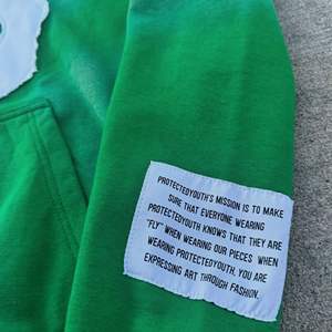 Sudaderas de invierno de algodón 100% de peso pesado para hombres con sudaderas con capucha de impresión de logotipo personalizado - Product Image 4