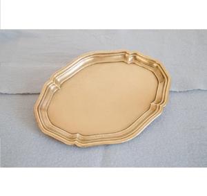 Magnifiquement Artisan Fabriqué Durable 100% Plateau En Laiton Massif Pur De Haute Qualité pour La Maison Et Le Restaurant En Vrac Pour L'approvisionnement - Product Image 1