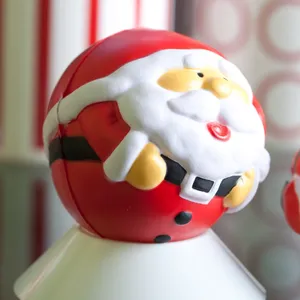Pelota Antiestrés Personalizada de Santa Claus para Diversión en Fiestas - Product Image 5