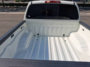 Nissan Frontier SV 2022 d'occasion en excellent état - Product Image 3