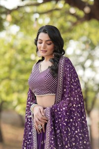 New Look Lehenga Choli Traditional Indian & Pakistani Dandiya Lehenga and Dupatta Set Minimalist Lehenga - Product Image 2