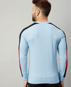 T-shirt surdimensionné de haute qualité 100% coton du fabricant OEM avec logo personnalisé caractéristique légère impression 3D bouffante solide col rond manches courtes - Product Image 3