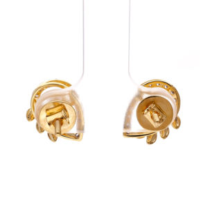 Pendientes de Botón de Lujo con Diseño de Hoja Botánica en Oro de Dos Tonos y Diamantes para Mujer - Product Image 6
