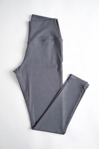 กางเกงโยคะเอวสูง กระชับสัดส่วน ยืดหยุ่นได้ เหมาะสำหรับออกกำลังกาย ฟิตเนส วิ่ง และเล่นกีฬาสำหรับผู้หญิง - Product Image 6