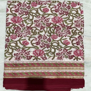 Juego de Sábanas de 8 Piezas, Tamaño King, 100% Algodón, Tejido a Mano con Estampado Floral Moderno, Ecológico, para Todas las Temporadas - Product Image 5