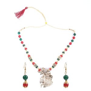 Produit à motifs uniques en forme de Radha Krishna multicolores pour les amoureux - Product Image 5