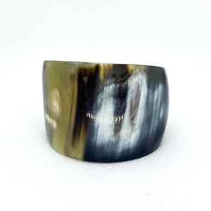 Nuevo diseño hecho a mano, pulsera de moda, búfalo de agua/brazalete de cuerno de vaca con latón de La India - Product Image 1