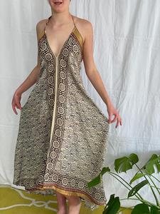 ชุดเดรสผ้าฝ้ายลำลองสไตล์โบฮีเมียนสำหรับผู้หญิงใส่เที่ยวทะเลช่วงฤดูร้อน เหมาะสำหรับงานเทศกาล ฮิปปี้ ODM ยั่งยืน - Product Image 3