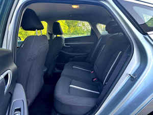Sonaata SEL FWD Turbo Sedán 2024 con Neumáticos R18, Asientos de Cuero, Cámara Trasera, Caja de Cambios Manual/Automática - Product Image 6