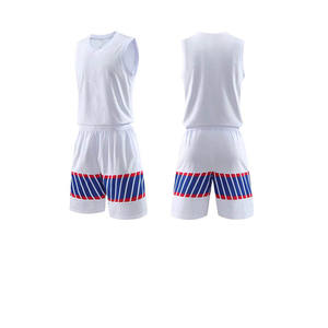 Conjunto de camiseta y pantalones cortos de baloncesto de secado rápido, transpirable y ligero para entrenamiento, competición y ejercicio en equipo. - Product Image 3