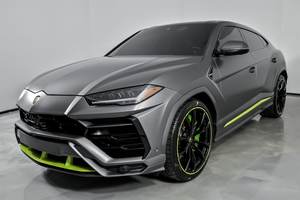 Lamborghini Urus 2022 GRAPHITE CAPSULE - Product Image 2