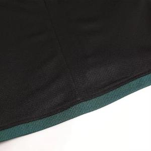 ชุดนักฟุตบอลระบายอากาศน้ำหนักเบาสีพื้น100% โพลีเอสเตอร์ปรับแต่งได้สไตล์ใหม่ล่าสุด - Product Image 4