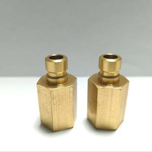 Raccord de refroidissement AOL-54 1/4 NPT femelle en laiton, à surface lisse, forgé, basse pression - Product Image 3