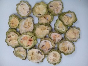 Melón amargo seco de alta calidad, Vietnam caliente de producto de exportación, venta al por mayor, calabaza deshidratada, mercados, bolsa de procesamiento crudo, embalaje - Product Image 4