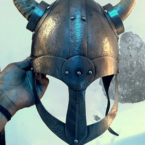 Casco ocular vikingo decorado con martillo Casco vikingo Casco DE LA República Cuchillos vikingos nórdicos - Product Image 5
