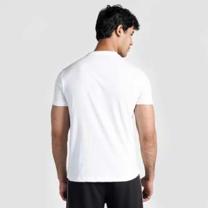 T-shirt Adventure Fitness Apparel en blanc - Product Image 2
