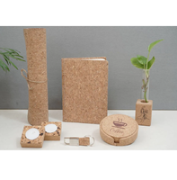 Lot de 5 aimants de bureau en liège A5 porte-clés agenda jardinières et sous-verres avec étui coffret cadeau d'affaires et promotionnel
