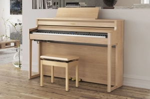 Piano numérique Roland HP704-Clavier en chêne clair - Product Image 2