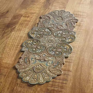 Corredores de cuentas hechos a mano solitarios, caminos de mesa con cuentas de concha de mar costero bordado, tema de playa para boda, decoración de Navidad - Product Image 4