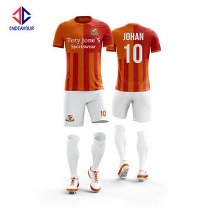 Camiseta de fútbol de manga corta de 100% poliéster ligera sublimada personalizada con logotipo frontal para deportes de equipo Servicio OEM disponible - Product Image 3