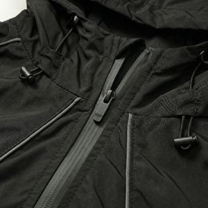 Survêtements coupe-vent légers et résistants à l'eau sur mesure pour hommes avec doublure en filet, passepoil et cordon de réglage pour le sport masculin - Product Image 4