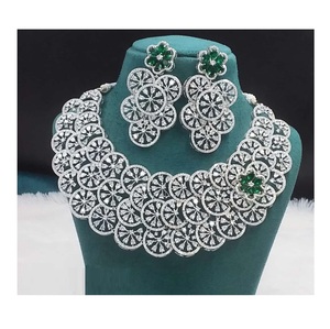 Venta de exportación de lujo AD collar conjunto artesanía de alta calidad con un toque de elegancia disponible para la venta de la India - Product Image 2