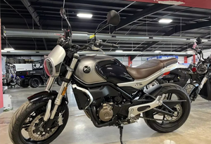 รถมอเตอร์ไซค์ครุยเซอร์ SRV 550 รุ่นปี 2026 ล่าสุดจาก Qj Motor มีขายแล้ว - Product Image 2