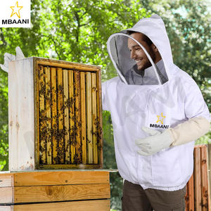 Chaquetas blancas ligeras a prueba de picaduras para hombres y mujeres, apicultores con cintura elástica, puños y velo de esgrima. - Product Image 6