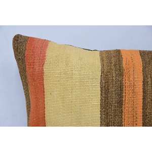 Oreiller Patchwork Kilim en Laine Beige 16x24 Pouces Coussin Décoratif Imprimé Floral et Vintage de Luxe Literie Portable - Product Image 2