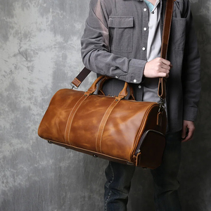 Bolsa de lona de cuero personalizada Bolsa de viaje y gimnasio plegable deportiva con cinturón de hombro de moda Bolsas de cuero genuino - Product Image 4