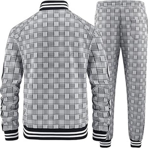 Conjunto Deportivo Personalizado con Bordado Chenille, Cremallera Lateral en la Manga, Pantalones Deportivos Ajustados, Estilo Deportivo para Hombre, Subido por Dress Sports - Product Image 3