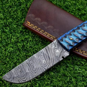 OEM มีดสกินนิ่งด้านหลังตรงพร้อมใบมีดเหล็กดามัสกัสปลอกหนังสีดำสำหรับตั้งแคมป์ - Product Image 1