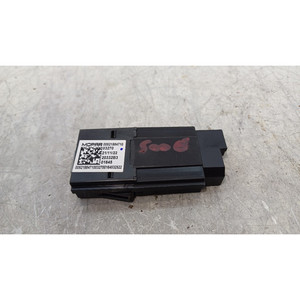 พอร์ต USB สำหรับรถยนต์ FIAT 500 รุ่นไฟฟ้า หมายเลข 00521884710 46348460 (20>) - Product Image 1
