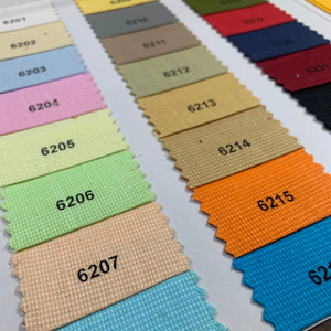 Vente en gros de qualité supérieure 36 Tissu 100% lin de qualité supérieure pour techniques de tissage suisse pour robes et chemises pour filles et garçons - Product Image 1