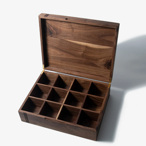 Scatola da tè in <span class=keywords><strong>legno</strong></span> rustico personalizzata <span class=keywords><strong>nome</strong></span> inciso e finitura Vintage - Product Image 1