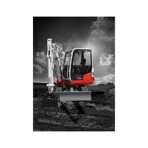 Excavadora de orugas compacta Takeuchi TB335R con alta capacidad de elevación y estabilidad - Product Image 4