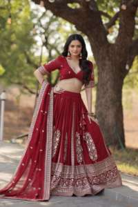 Nuevo 2024 último traje de diseñador Faux Blooming Georgette Lehenga Choli & Dupatta con trabajo bordado de lentejuelas pesadas a la venta - Product Image 5