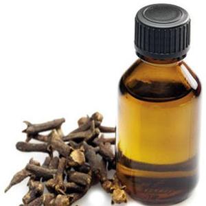 Los más vendidos 10ml y 100mL OEM aceite esencial de brote de clavo para uso oral y de la piel hecho de ingrediente de flor - Product Image 4