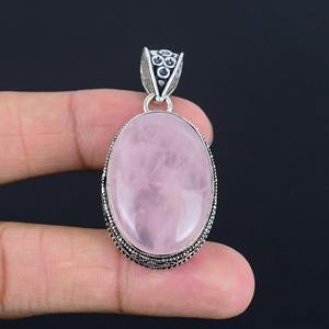 สินค้ามาใหม่จี้หินโรสควอตซ์ธรรมชาติทรงรี925แข็งชุบเงินสเตอร์ลิงจี้ดีไซน์เนอร์เครื่องประดับสำหรับผู้หญิงขายส่งผลิต - Product Image 3