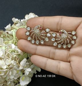 Clásico Moissanite de moda Mehandi Tops y tachuelas y pendientes SKU DK/1. 1 - Product Image 1