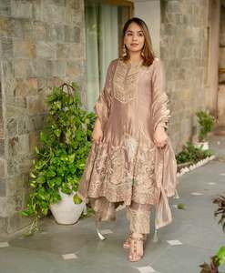 ชุด anarkali kurta ของผู้หญิง3ชิ้นฟรีไซส์ผ้าฝ้ายสีขาวสำหรับปาร์ตี้อินเดียและเสื้อผ้าปากีสถาน - Product Image 2