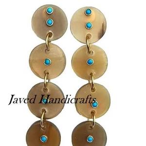 Nouveau Design Boucles d'oreilles en corne de buffle d'eau pour femmes Bijoux faits à la main avec technique polie de style animal Vente personnalisée - Product Image 5