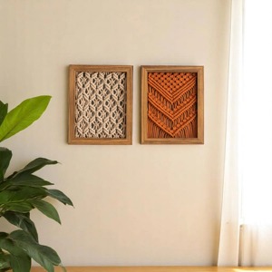 Décoration murale en macramé avec cadre en bois élégant, décoration murale artisanale pour la maison, salon et exposition de célébrations, en provenance d'Inde - Product Image 6