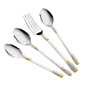 Juego de Cubiertos de 24 Piezas Chapados en Oro - Product Image 2