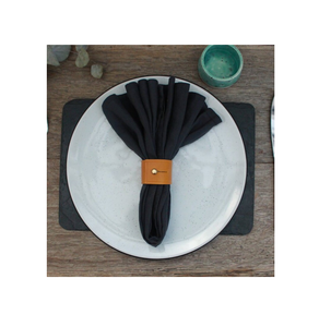 Servilletero de cuero Tubo para vajilla en juego 4 accesorios de cocina para el hogar y hoteles con producto de venta - Product Image 1