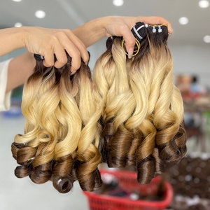 Extensions de cheveux humains vietnamiens à texture rebondissante de couleur personnalisée Vrais cheveux humains de bonne qualité - Product Image 1