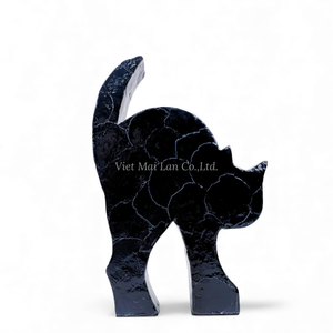 Escultura de Gato Negro de Halloween Hecha a Mano con Madreperla, Adorno Natural Elegante y de Lujo de Vietnam - Product Image 1