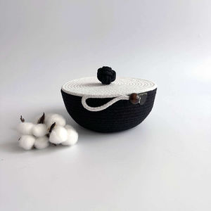 High Selling Storage Basket Pure Cotton <b>Rope</b> Woven Round With Lid Design Basket <b>Black</b> Finished Custom Size Home Accessories Deco - Product Image 1